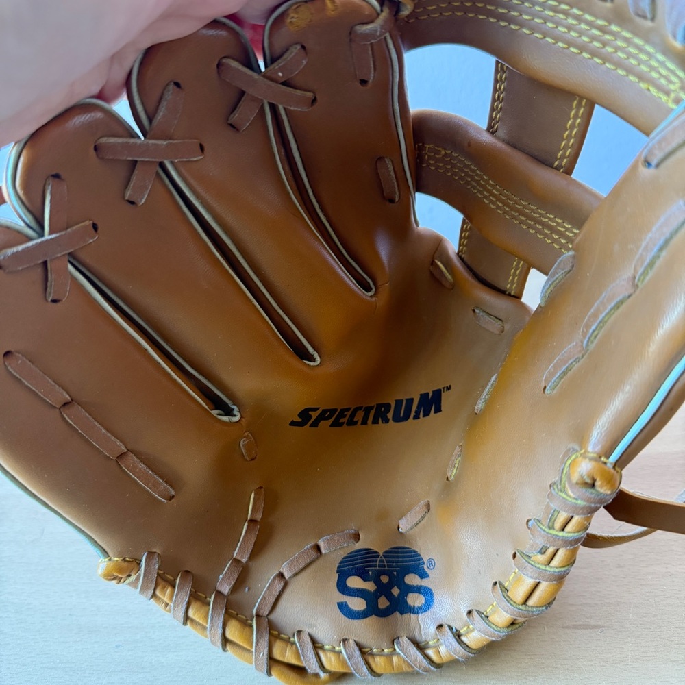 Spectrum Baseball Glove